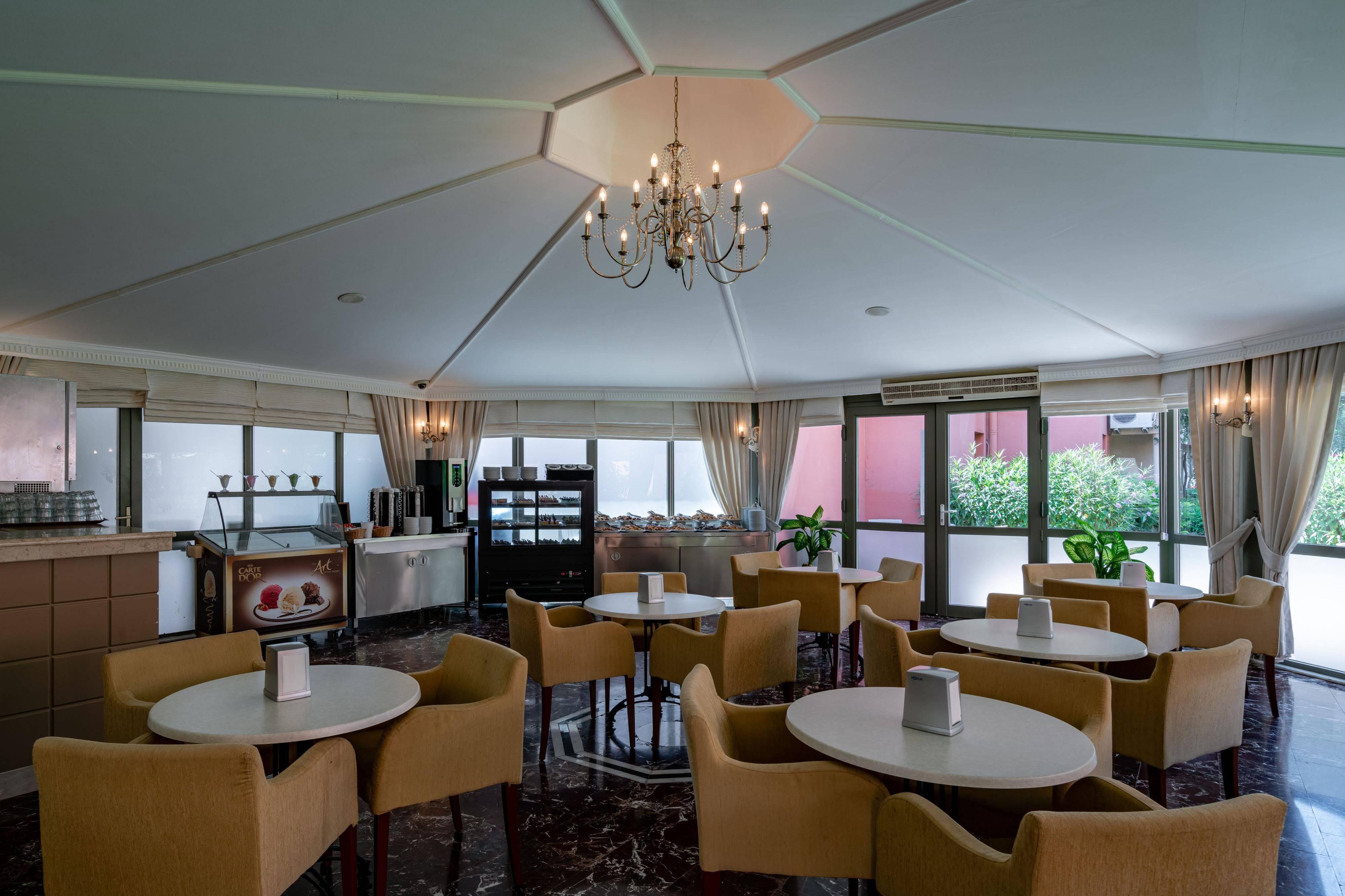 Palmeras Beach Hotel Payallar Kültér fotó