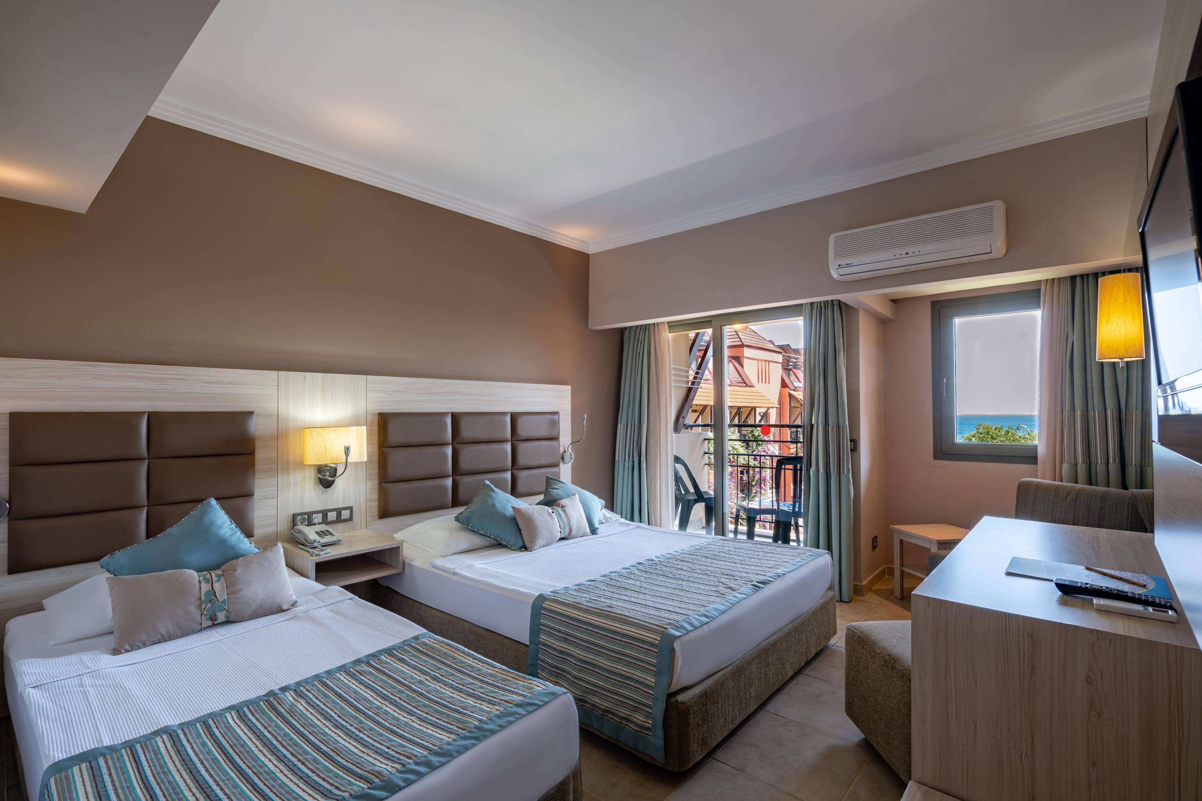 Palmeras Beach Hotel Payallar Kültér fotó